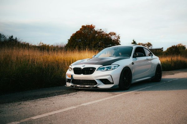 Adaptez votre moto pour les longs trajets: le guide complet